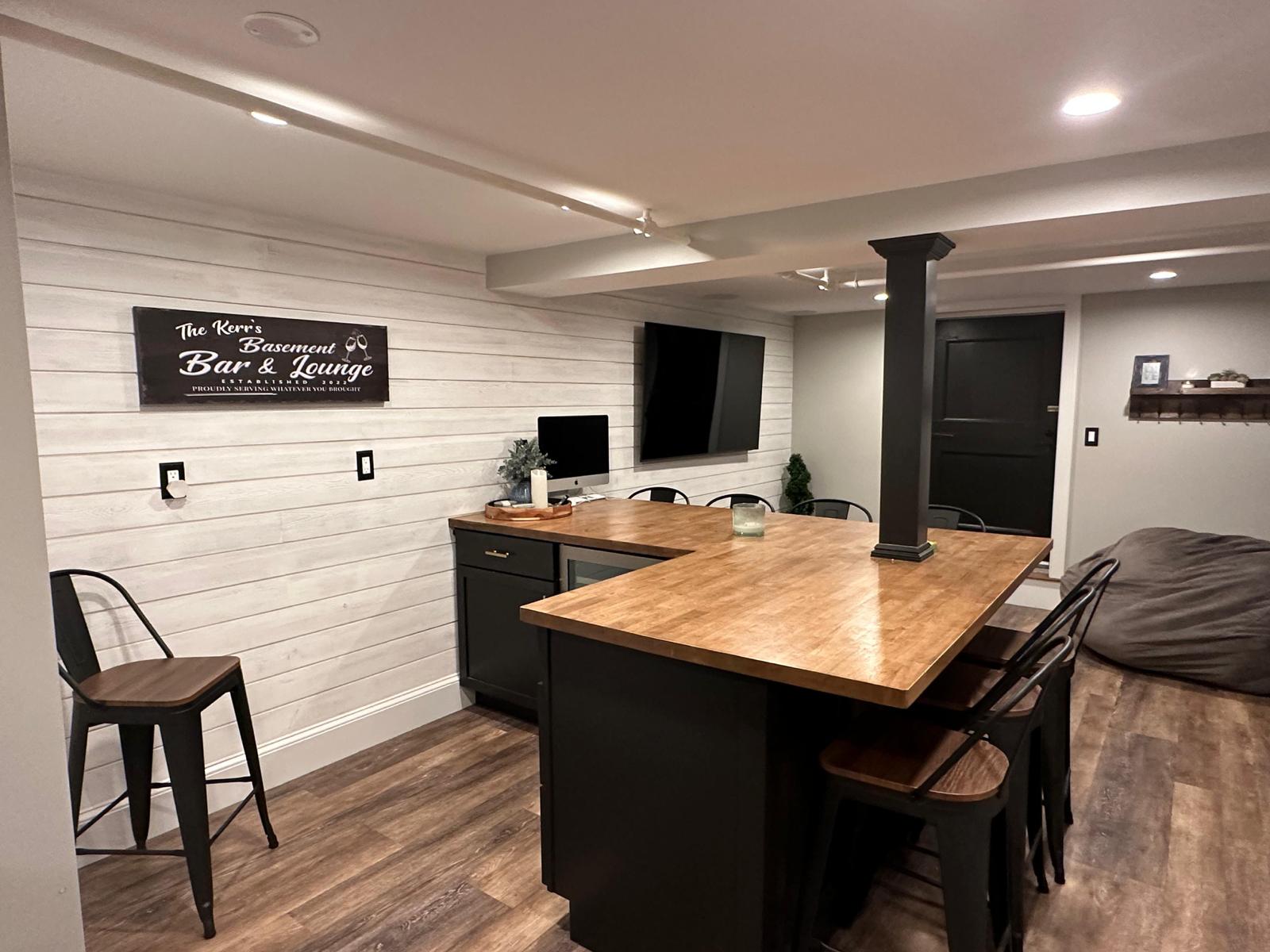 Refinishing Carpentry